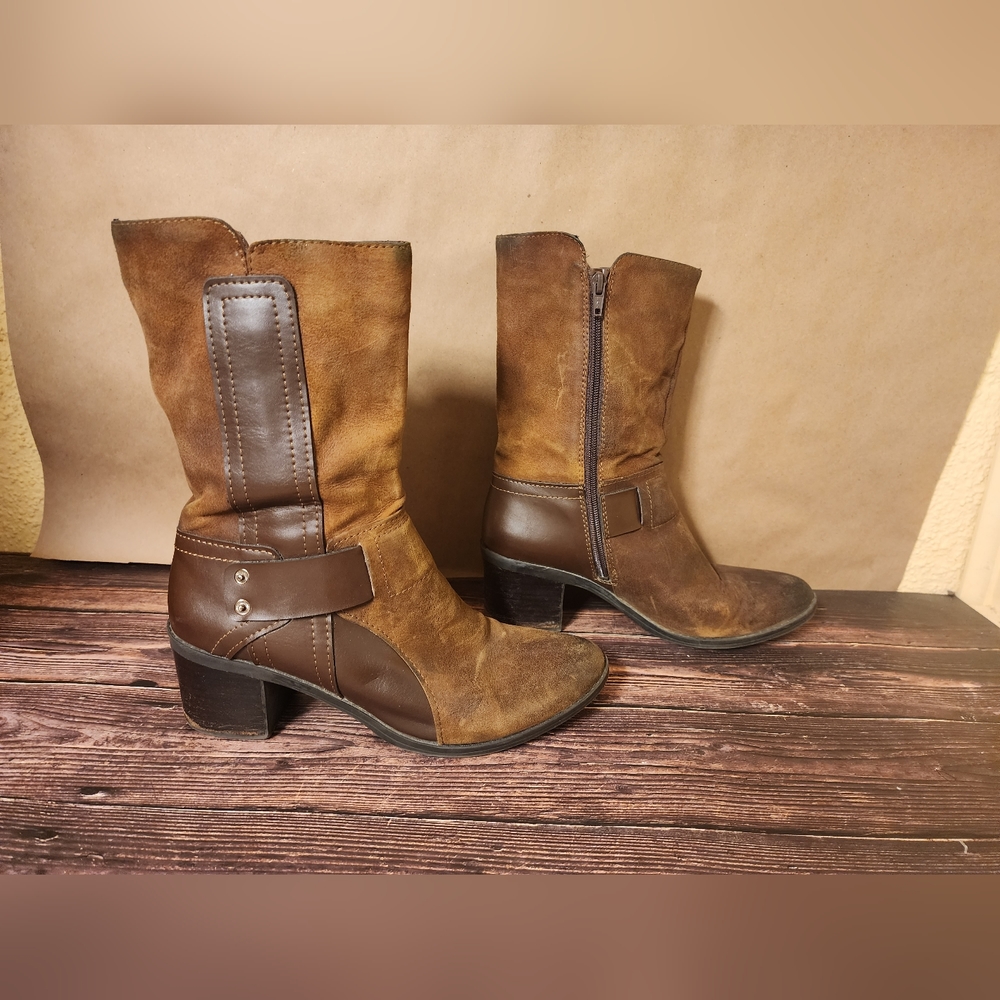 Bar III suede boots
